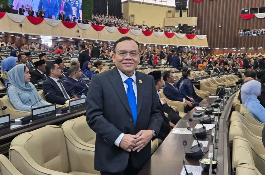 Respons Ketua Komisi VII DPR RI Saleh Daulay Ketika Insentif Guru Honorer Naik pada 2026