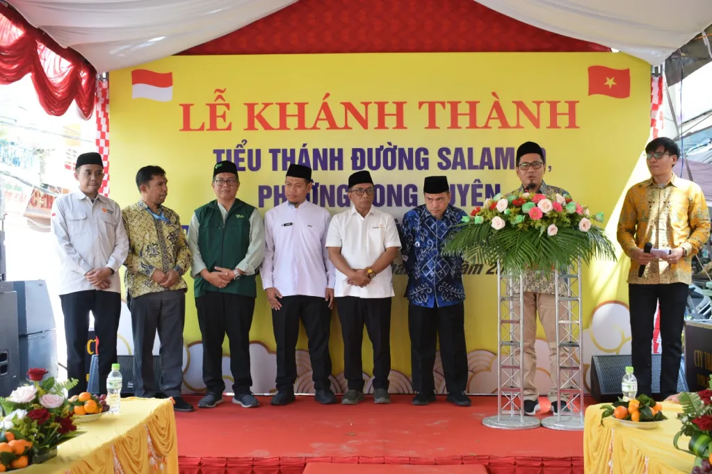 Lazismu Bersama Lembaga Filantropi Indonesia Dirikan Masjid Salamad di Vietnam