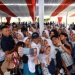 Bersama Mendikdasmen, Ratusan Murid Garut Deklarasikan Gerakan Rukun Sama Teman