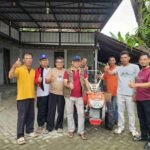 Suli Da’im Serahkan Bantuan Empat Alsintan di Ponorogo