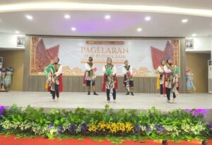 PGSD Umla Sukses Gelar Pagelaran Seni Budaya, Tampilkan Harmoni Keberagaman Nusantara