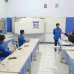 Siswa SMK Muda Genteng Jalani Ujian PKL