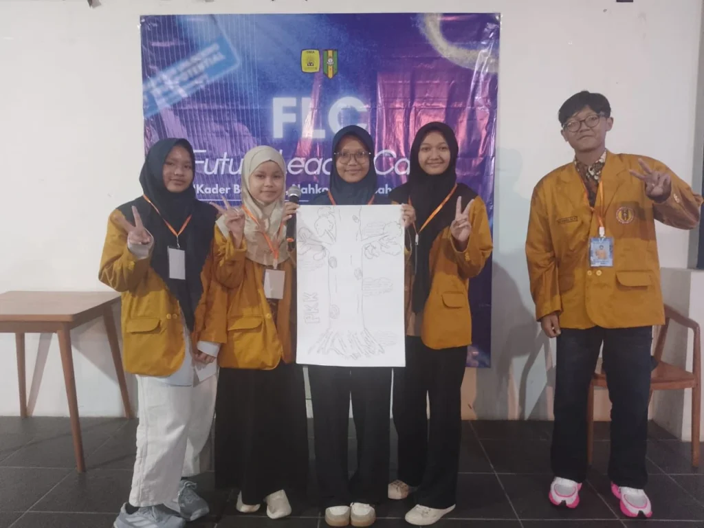 Analogi Pohon Warnai Sesi Manajemen Organisasi di Future Leader Camp IPM SMAMIO