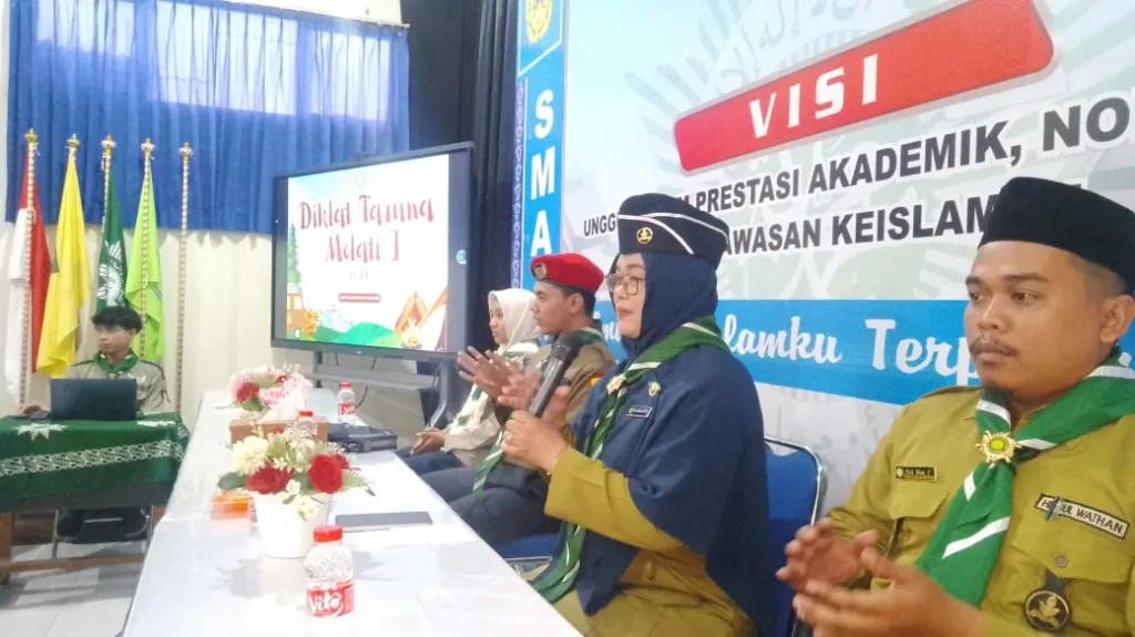 Saat Siswa Lain Berlibur, Kader HW SMA Muha Genteng Menempa Diri