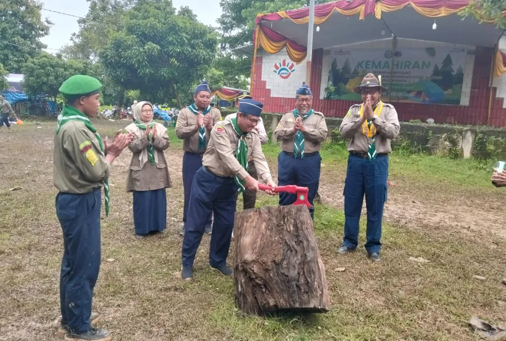 Ayunan Kapak Ketua PDM Gresik Resmi Buka Kemahiran HW, Diikuti 1.200 Pandu
