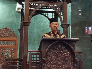 Khotbah Jumat Prof. Abdul Mu’ti di Masjid Baitut Thalibin: Kemendikdasmen Tekankan Makna dan Urgensi Salat