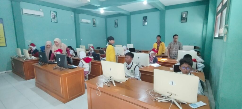Murid SD Almadany Antusias Ikuti Try Out TKA di Spemutu Gresik
