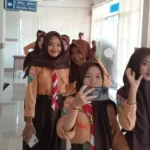 Wisata Edukasi ke SMK Muda Genteng, Siswa SMPN 2 Sempu Antusias Jajal Motor Listrik