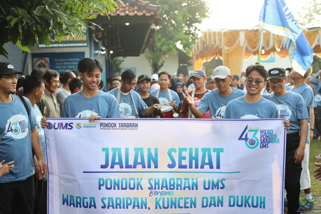 Menengok Jalan Sehat Milad ke-43 Pondok Hajjah Nuriyah Shabran UMS