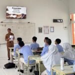 Orang Tua Mengajar Spemdalas Gresik: Penguatan Kolaborasi Sekolah dan Keluarga
