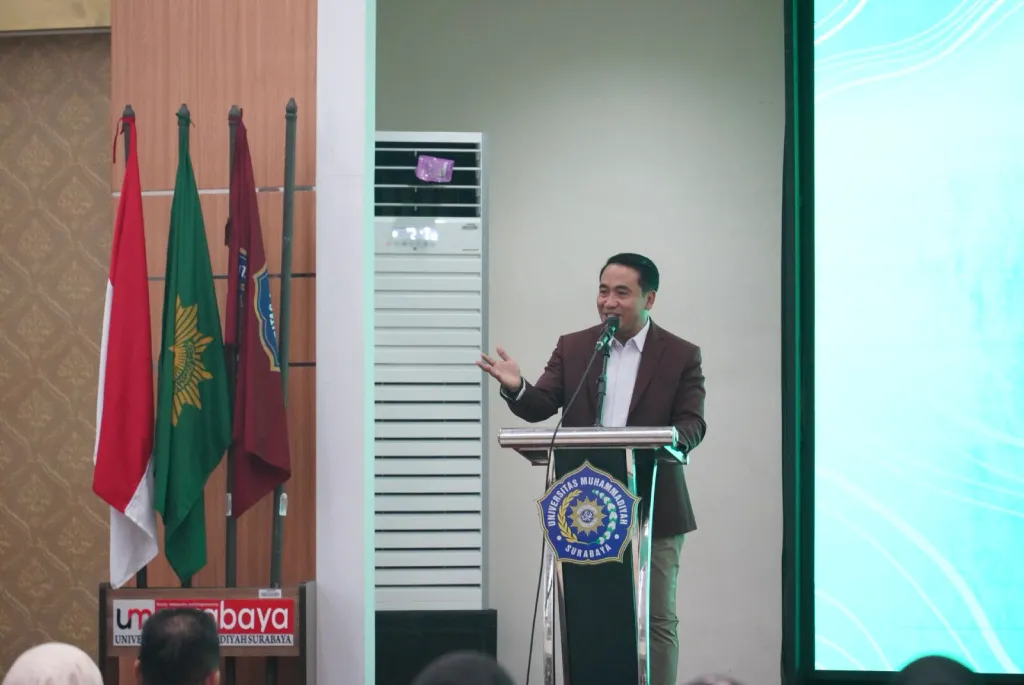 Indonesia Emas 2045 Tak Boleh Jadi Angan, Rektor Umsura Tekankan Peran Pendidikan