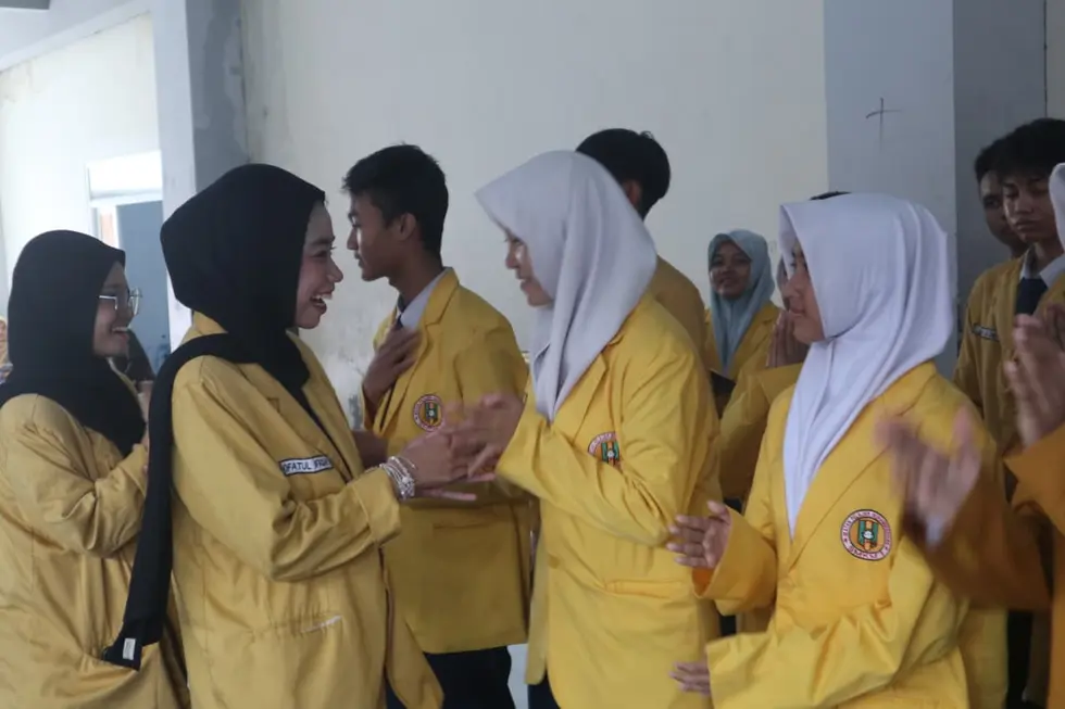 PR IPM SMP Muhammadiyah 1 Surabaya Resmi Dilantik, Athif Nurriza Nahkodai Periode 2026–2027 (5)