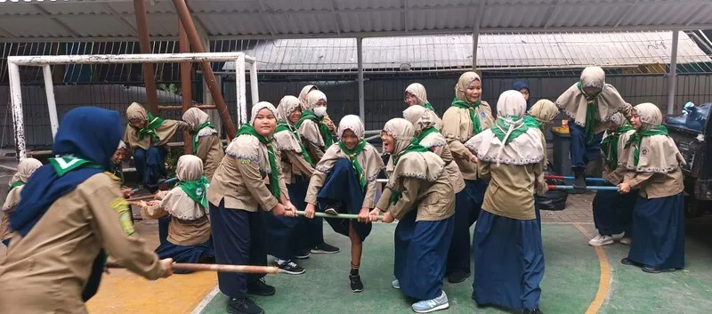 Beragam Game Edukatif Meriahkan Perkemahan Ceria SD Musix