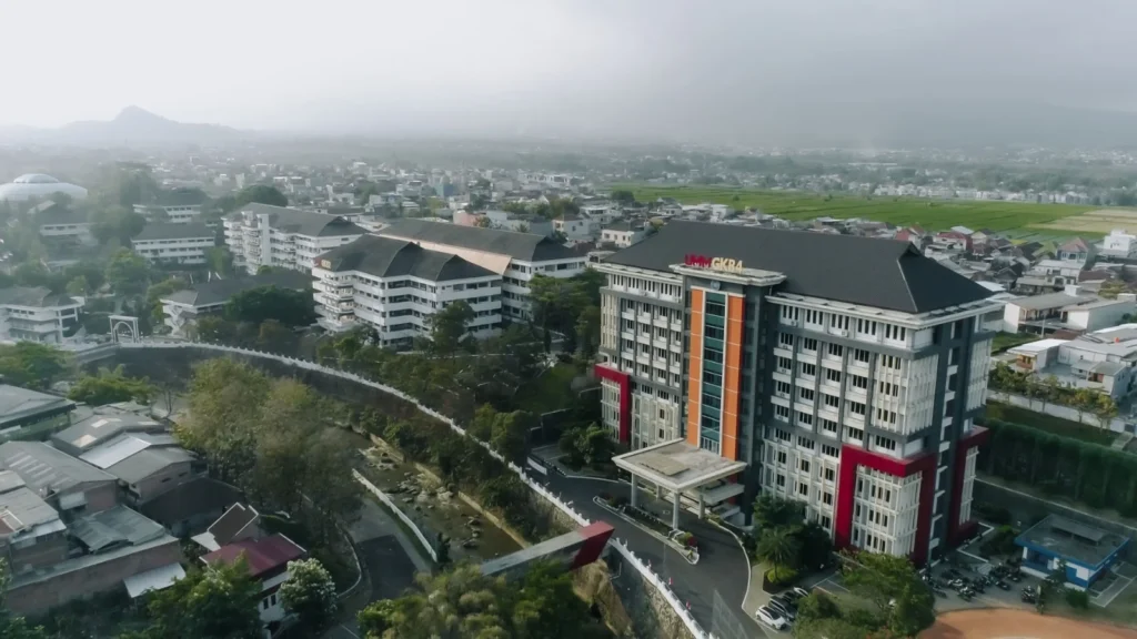 UMM dan Umsura Tembus 20 Besar Kampus Terbaik di Jatim Versi Webometrics 2026