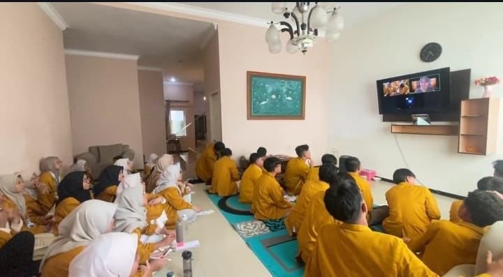 Dari Setetes Air hingga Mimpi ke Turki: Romantisme IPM Menutup Future Leader Camp SMAMIO