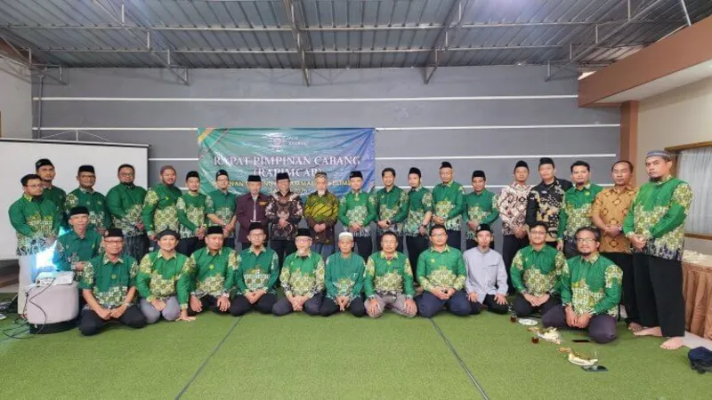 Evaluasi dan Konsistensi Kunci Kemajuan: PCM Blimbing Sukses Gelar Rapimcab II