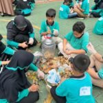 SD Mumtaz Tanamkan Nilai Ekologi melalui Proyek Kompos Limbah Organik