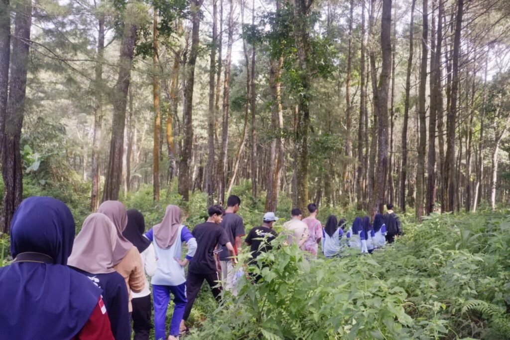 Tiga Ekstrakurikuler SMA Muha Genteng Gelar Kemah Binarasa