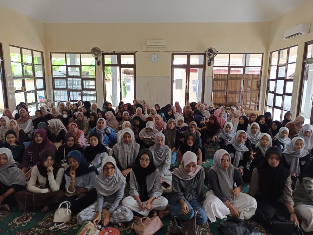 Dua Kegiatan Pesantren Penting Mahasiswa Al Manar Sukses Berlangsung Bersamaan