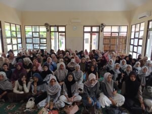 Dua Kegiatan Pesantren Penting Mahasiswa Al Manar Sukses Berlangsung Bersamaan