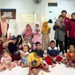 Integrasikan Bahasa Inggris dan Nilai Islam, Mahasiswa UM Surabaya Adakan Pembelajaran di Panti Asuhan