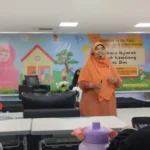 Orang Tua Adalah Psikolog Pertama Anak, Pesan Kuat di Parenting TK Aisyiyah 34 Ngagel