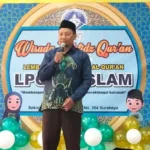 Ketua Takmir Masjid Al-Islam Krembangan Tekankan Pentingnya Murajaah dan Akhlak Qur’ani pada Wisuda Tahfidz Angkatan IV