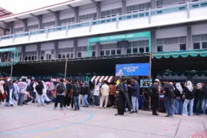UMG Ubah Bazar Jadi Laboratorium Bahasa Melalui Ajang English Carnival 2026