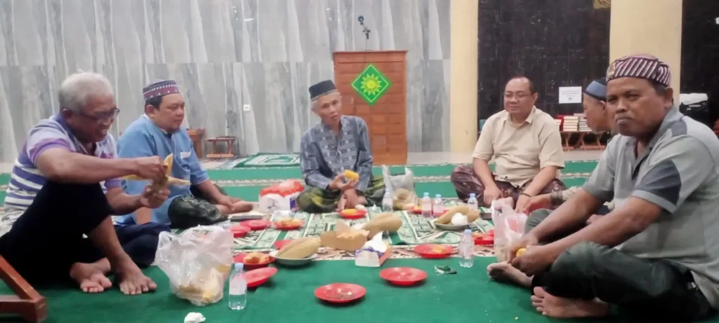 Di Tengah Gerimis: PRM Banjarsari Cerme Siapkan Semangat Ramadan 1447 H