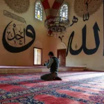 Manusia Bergantung, Allah Maha Mencukupi