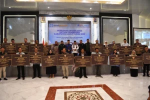 Mendikdasmen Resmikan Puluhan SD, SMP, dan Satuan Pendidikan Vokasi PKPLK di Garut