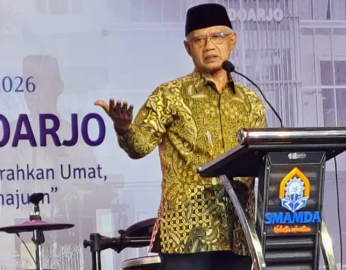 Kepemimpinan Tanpa Jarak: Pelajaran dari Prof. Haedar Nashir