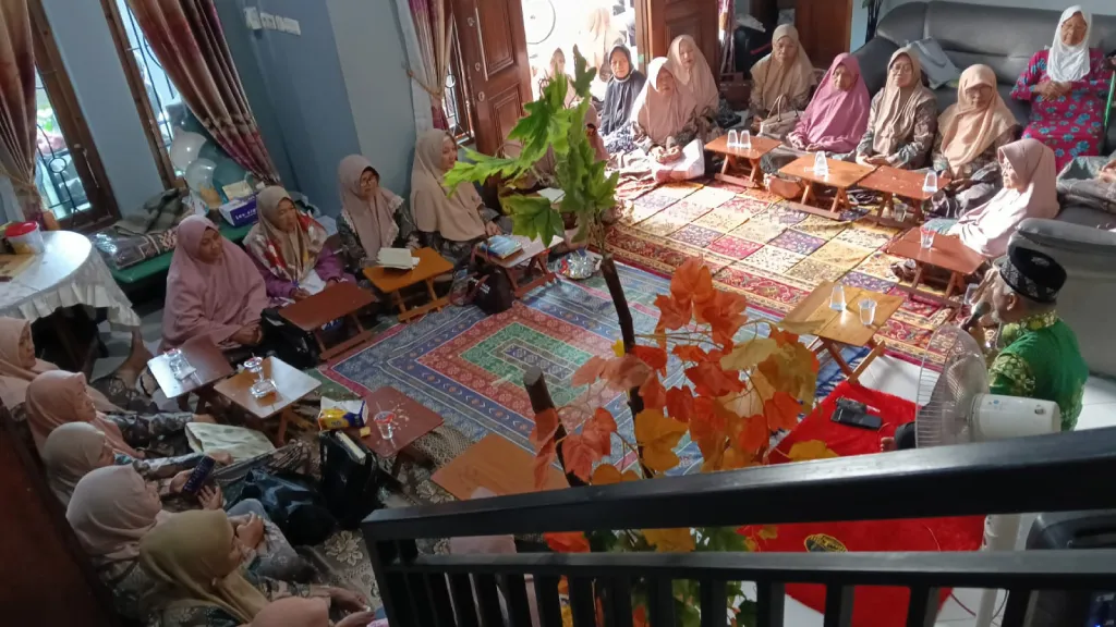 7 Tahun Lansia Setaman Menghidupkan Ikhtiar Sehat dan Ketenangan Batin