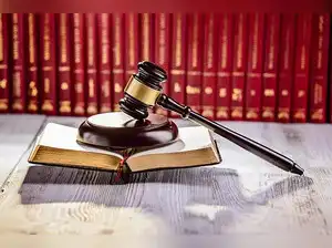 Implementasi Hukum Islam di Tengah Arus Modernitas Sosial