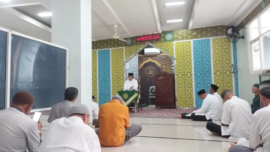 Tauhid di Persimpangan: Antara Iman, Akal, dan Penyerupaan