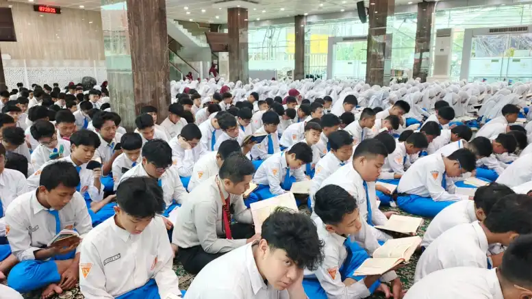 Awali Semester Genap dari Masjid, Spemdalas Teguhkan Niat dan Disiplin