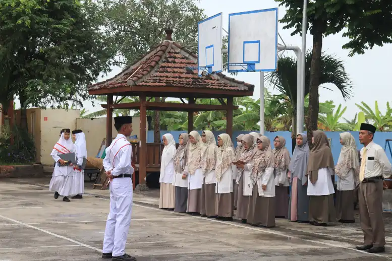 Selepas Liburan, PA/PP Al-Mizan Gelar Apel Pembukaan Semester Genap