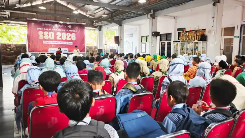 Ratusan Pelajar SD/MI Ikuti Pembukaan Spemdalas Smartlish Olympiad 2026