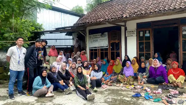 Mahasiswa KKN STIKES Muhammadiyah Bojonegoro Gelar Cek Kesehatan Gratis Lansia