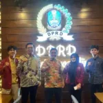 Mahasiswa FH Umsura Selesaikan Magang Tiga Bulan di DPRD Jawa Timur