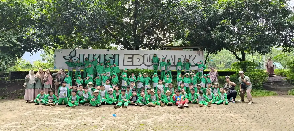 SD Muda Tusida Ajak Siswa Belajar Mengenal dan Menjaga Lingkungan Alam