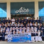 Buka Cakrawala Masa Depan, MAM 6 Payaman Kunjungi Umsura dan Pabrik Aice