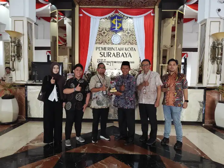 Selaraskan Teori Akademik dengan Praktik Hukum, Mahasiswa FH Umsura Jalani Magang di Pemkot Surabaya