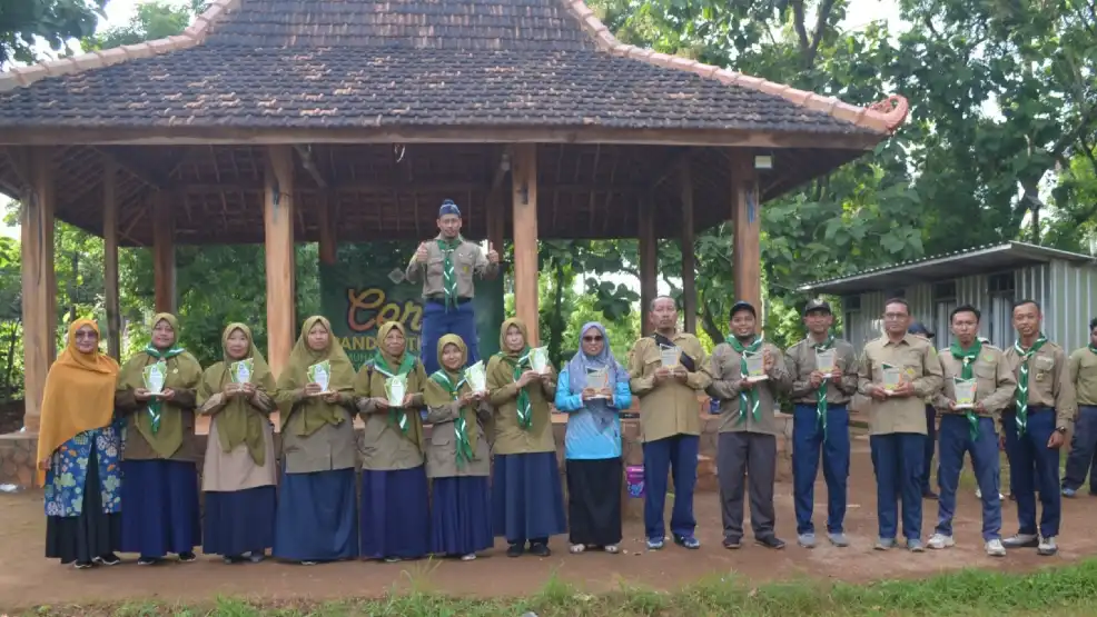 Cenderamata Penuh Makna, Kwarcab HW Sekaran Apresiasi Peserta CPA IV TK ABA dan MI Muhammadiyah