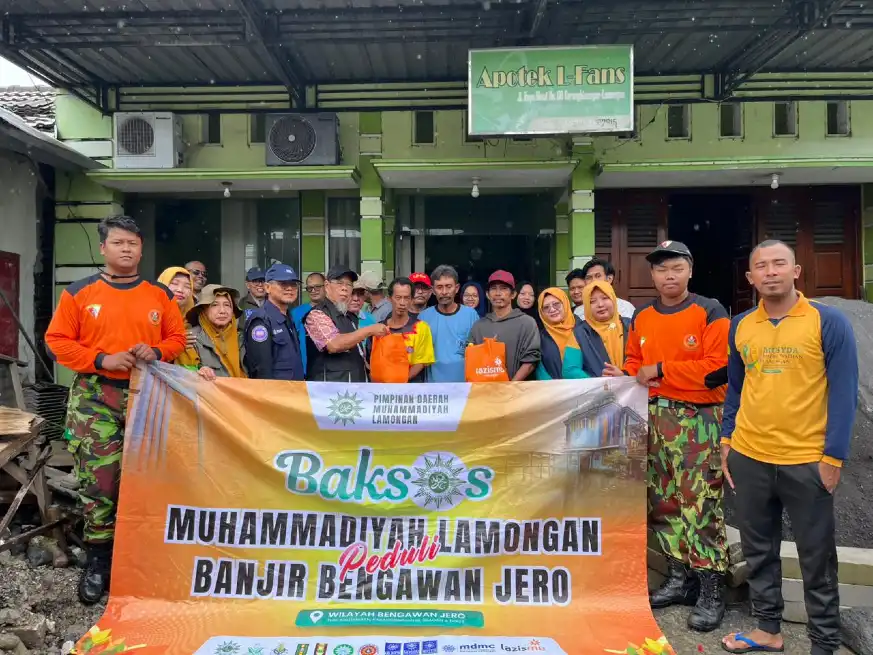 Muhammadiyah Lamongan Salurkan Baksos Tahap Kedua bagi Korban Banjir Bengawan Jero