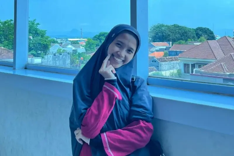 Antara Paket Kebahagiaan dan Sang Pemilik Hakiki