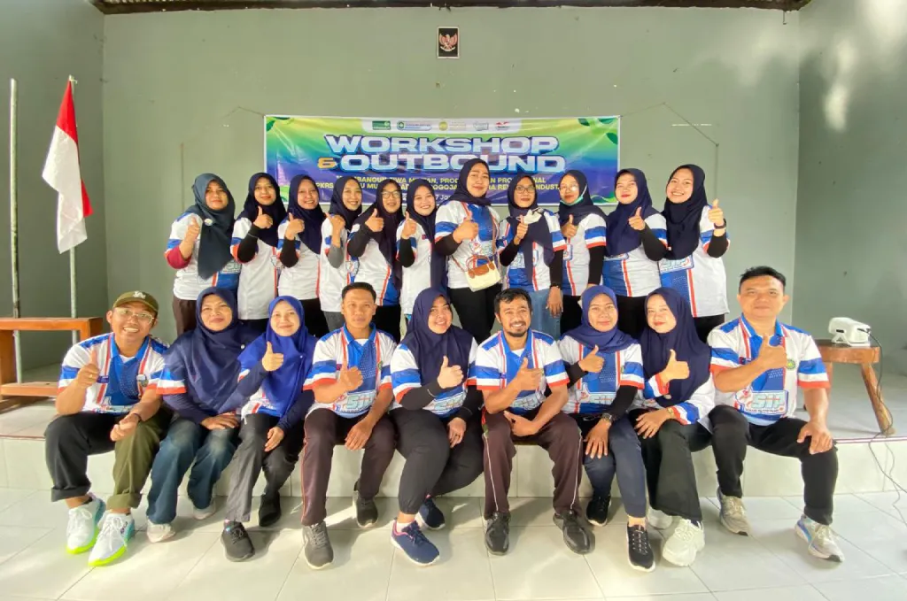 Asah Profesionalisme, PKRS RSU PKU Rogojampi Gelar Workshop dan Outbound