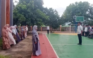 Maknai Isra Mi’raj, SMAMUGA Tulangan Tanamkan Disiplin Salat melalui Apel dan Pawai Ta’aruf