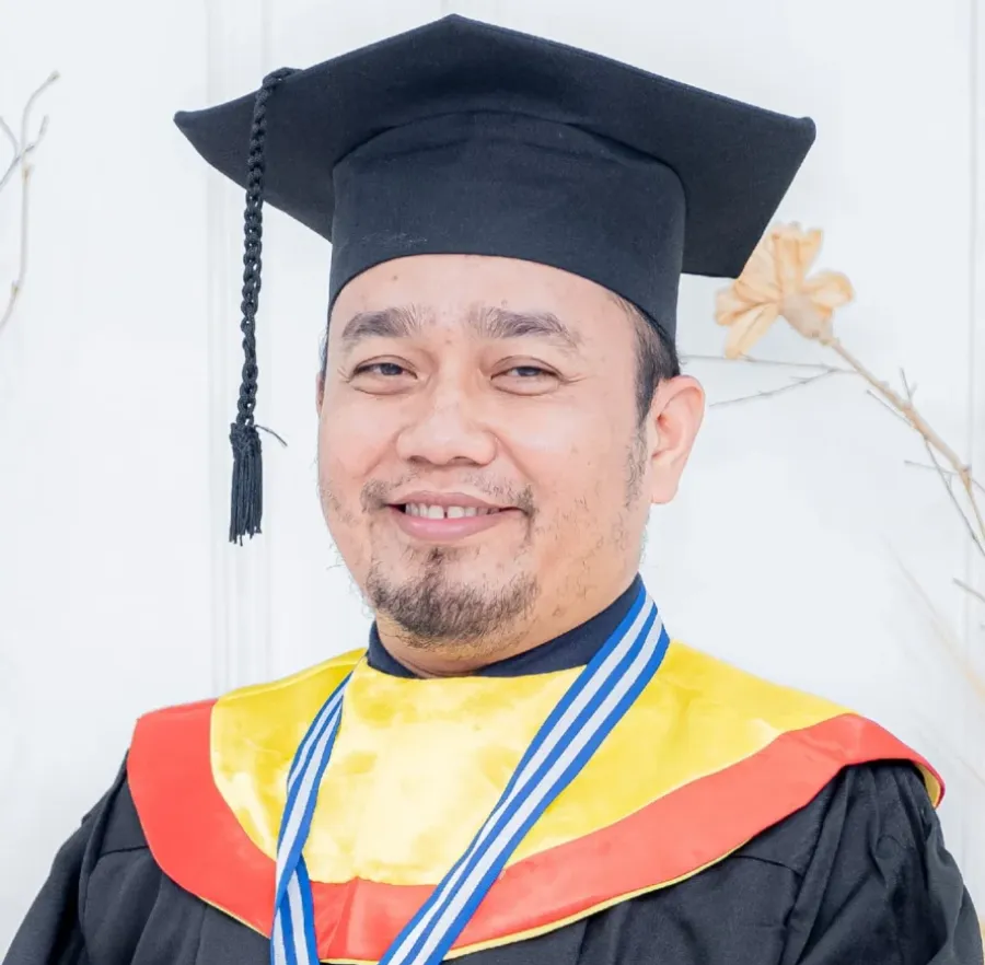 Taat Tanpa Nalar atau Kritis Bermoral? Tafsir Ulil Amri antara Salafisme dan Muhammadiyah