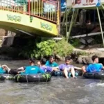 Menutup Study Tour 2026, Siswa MadtsaMutu Pondok Modern Paciran Nikmati Keseruan di Sumber Maron